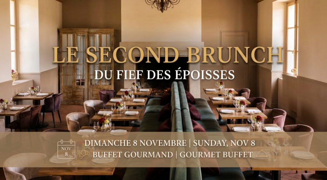 Salle de restaurant avec tables dressées pour le second brunch du Fief des Époisses
